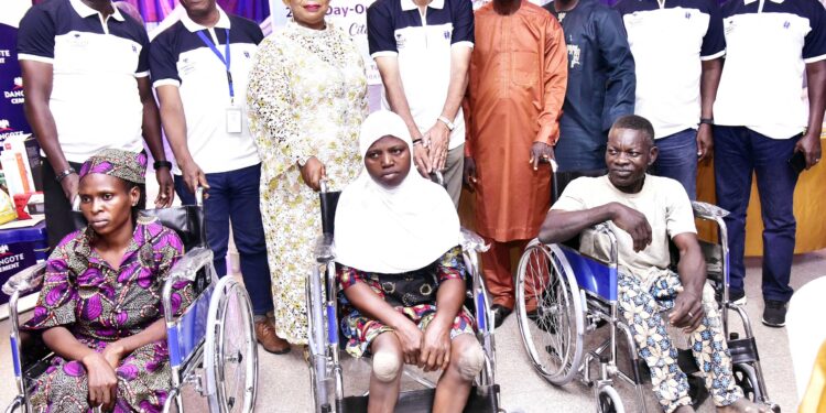 Bayan Samar da Siminti: Kamfanin Dangote Cement Ibese Ya Yi Bikin Tsoffin Jama’a,