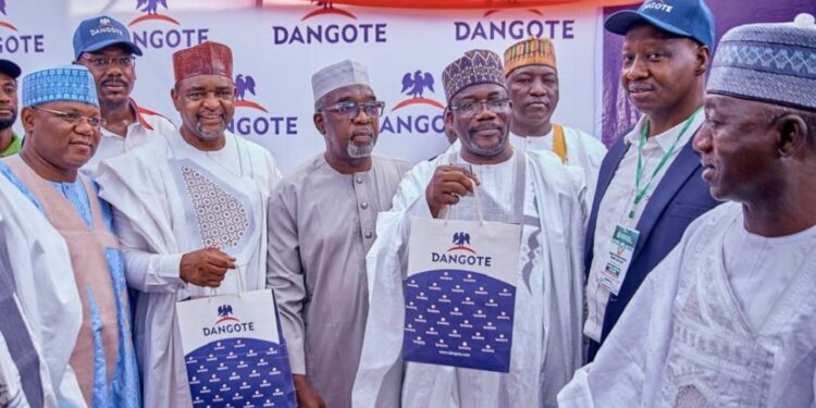 Dangote, Gwamnatin Kano Sun Kulla Hadin Gwiwa a Bikin Baje Kolin Kasuwanci na Kano na Shekarar 2025.