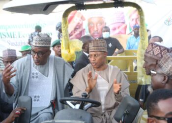 Alummar Zaria da Kawaye na Cike Da Farin Ciki Yayin Da Kakakin Majalisar Wakilai Dr. Abbas Ya Kaddamar Da Shirin Tallafawa Jama’a