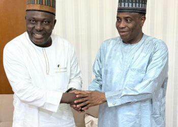 Hon. Samaila Aliyu Makarfi Ya Taya Sanata Aminu Waziri Tambuwal Murnar Cikar Shekaru 60 da Haihuwa