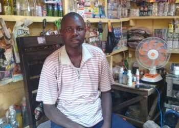 “Masu sayar da magungunan gargajiya  su kasance suna sane da irin maganin daa ya dace da kwastomominsu .” — Ahmed Sagir