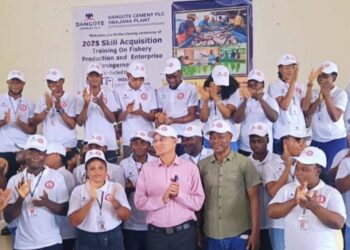 Dangote Cement Obajana Ta Yaye Dalibai 40 A Fannin Kiwo Kifi Da Kasuwanci