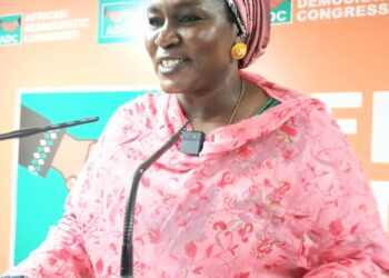 Amina Rafindadi Ta Shigo da Sabon Salon Taimakon Alumma a Siyasar Katsina ta Tsakiya