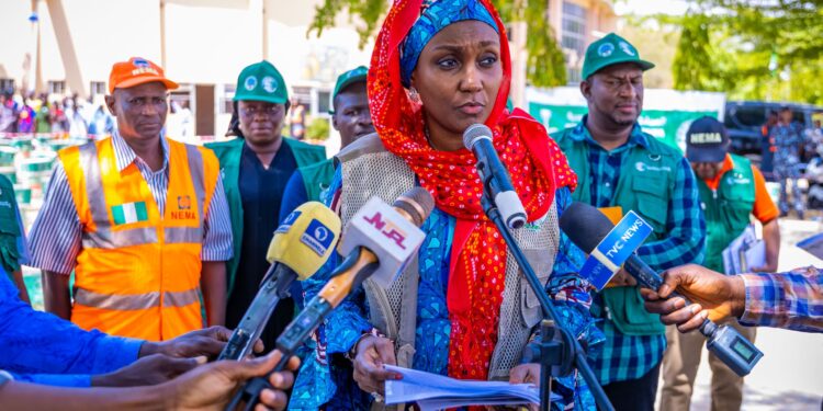 NEMA ta kammala rabon kwandunan abinci 24,302 na KSrelief ga gidaje masu rauni a jihohi biyar