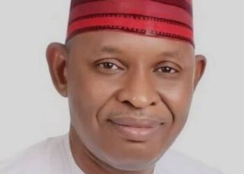 Gwamna Yusuf Ya Kai Ziyaran Gaisuwa da Girmamawa ga Mataimakin Shugaban Kasa Shettima, Ya Taya Shi Murna Bisa Fitowarsa a Matsayin Abokin Takaran Tinubu