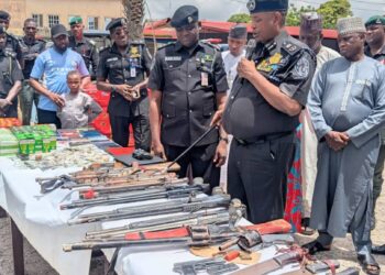 Yan Sandan Kaduna Sun Hallaka ‘Yan Garkuwa da Mutane, Sun Kwato Kayan Hasken Rana da Aka Sace na Naira Miliyan 78 da Shanu 410 Cikin Mako Biyu