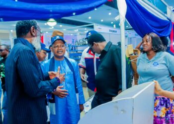 Dangote: Ci Gaban Tattalin Arzikin Najeriya Ya Danganta da Ƙara Samar da Kayayyaki a Cikin Gida.